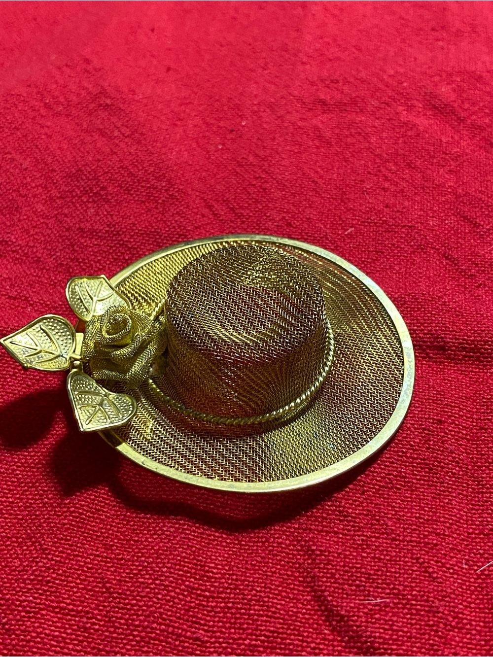 Vintage Gold-Tone Hat Brooch with Rose Accent, Mesh Chain Lady Derby Hat